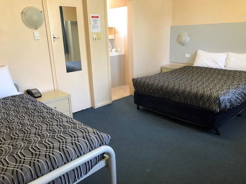 Flinders Motel - Accommodation Main Beach 3