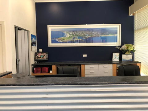 Flinders Motel - Accommodation Main Beach 1