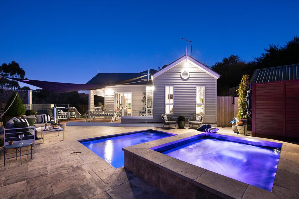 Daylesford VIC Accommodation Main Beach
