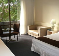 Frankston International - Accommodation Main Beach