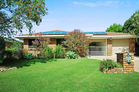 Freshly Revovated Dog Friendly House Walking Distance To Waterfront! - Accommodation Main Beach 0