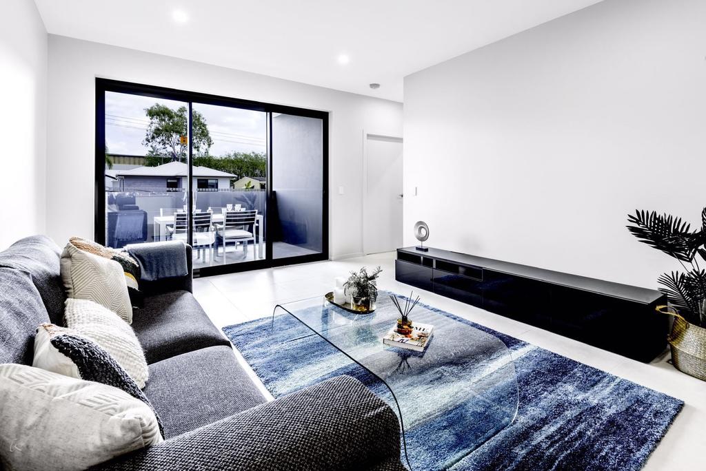 Macgregor QLD Accommodation Main Beach