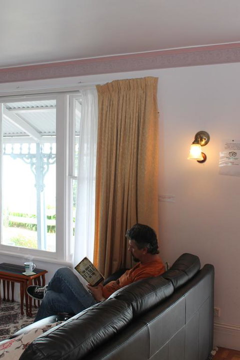 Gardenia House - Accommodation Main Beach 3