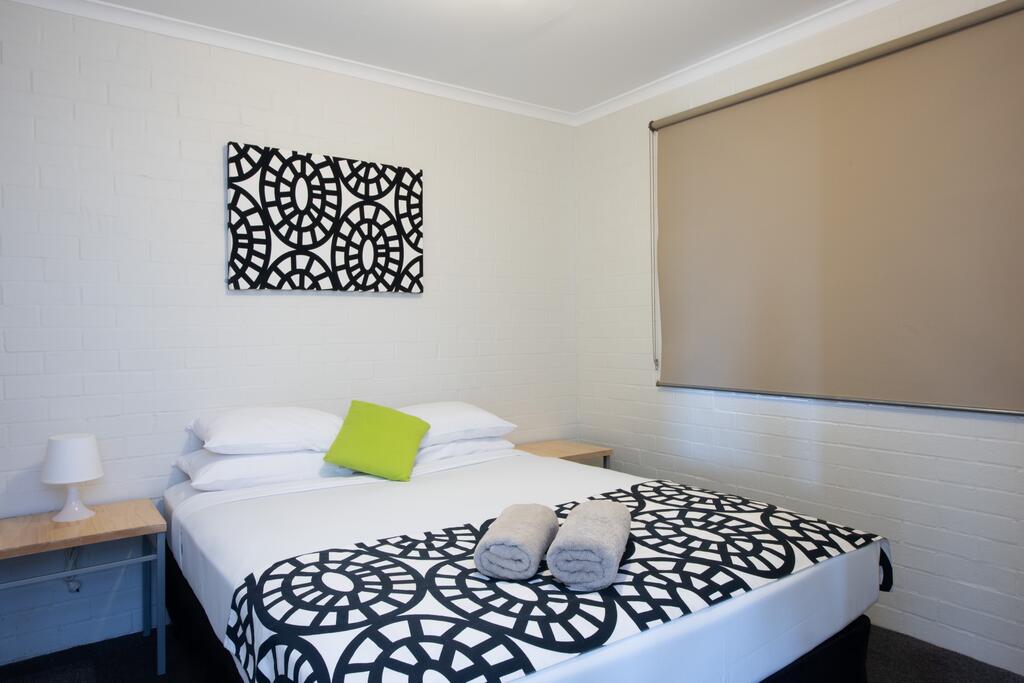 Mahomets Flats WA Accommodation Main Beach