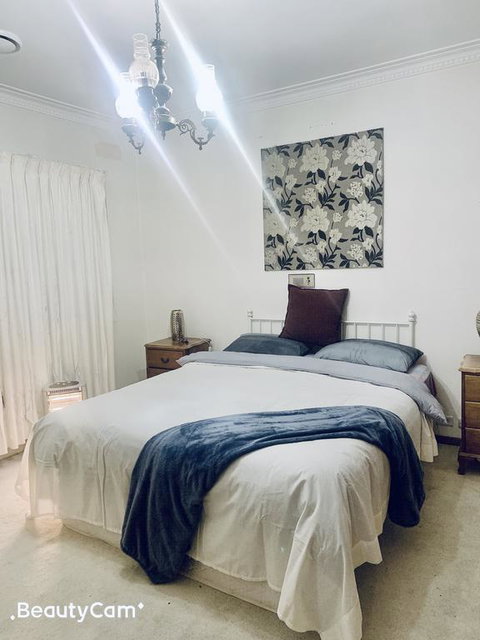 Gertz Home - Accommodation Main Beach 3