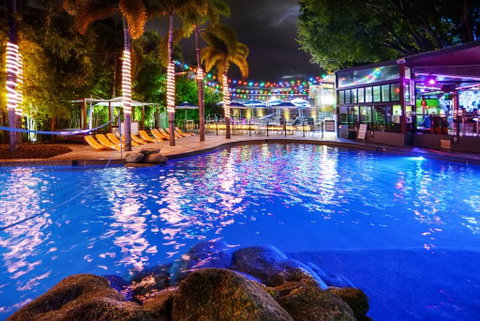 Gilligan's Backpacker Hotel & Resort Cairns - Accommodation Main Beach 1