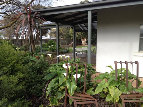Girraween House - Accommodation Main Beach 1