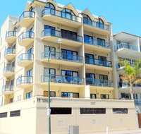 Glenelg Beachside Luxury Apartments - Accommodation Main Beach