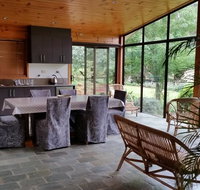 Glenhope Alpaca Farm Suites - Accommodation Main Beach