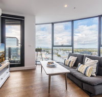 Golden Box Hill Apartment - Accommodation Main Beach
