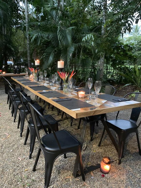 Golden Sands Beachfront Resort - Accommodation Main Beach 3