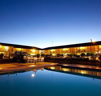 Golden West Motor Inn - Accommodation Main Beach