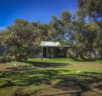 Gone Fishing - Accommodation Main Beach