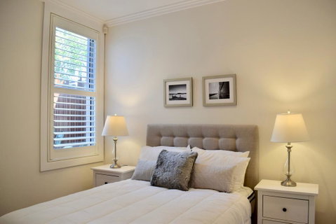 Gorgeous Row Terrace Near Sydney Harbour Bridge - Accommodation Main Beach 1