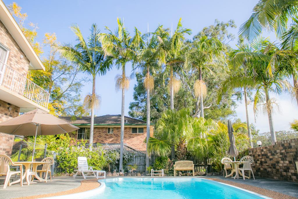 Gosford NSW Accommodation Main Beach