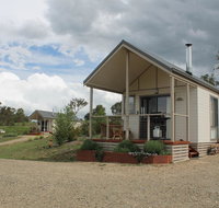 Grace Cottages - Accommodation Main Beach