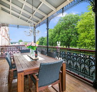 Grand  Central on George - Unique - Opulent - Accommodation Main Beach