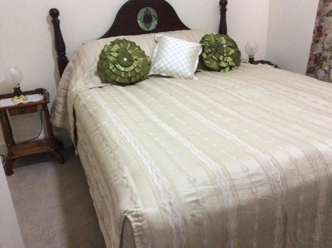 Granny's B&B - Accommodation Main Beach 0