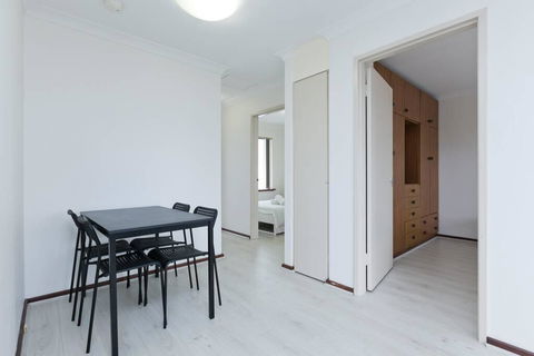 Great Location Unit Near South Perth & City & Zoo - Accommodation Main Beach 0