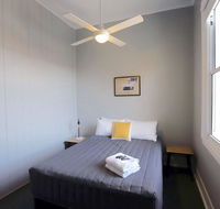 Great Northern Hotel - Accommodation Main Beach