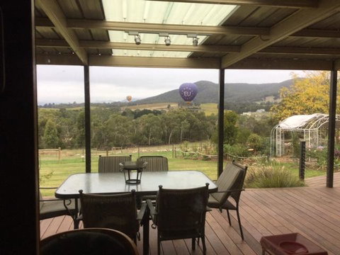 Grevillea Rise - Accommodation Main Beach 1