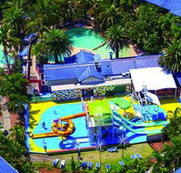 Ground Floor Family Apartment at Family Resort - Accommodation Main Beach