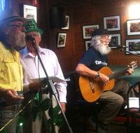 Gundaroo Colonial Inn - Accommodation Main Beach