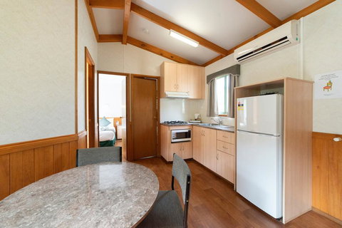 Halls Gap Caravan Park - Accommodation Main Beach 2