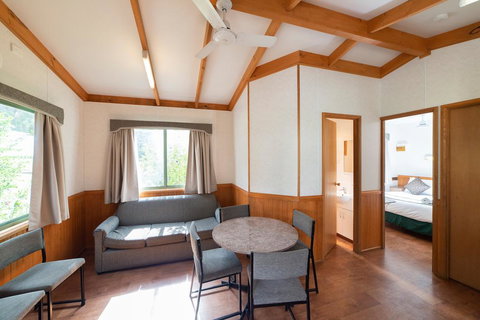 Halls Gap Caravan Park - Accommodation Main Beach 1