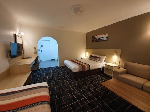 Hamilton's Queanbeyan Motel - Accommodation Main Beach 2