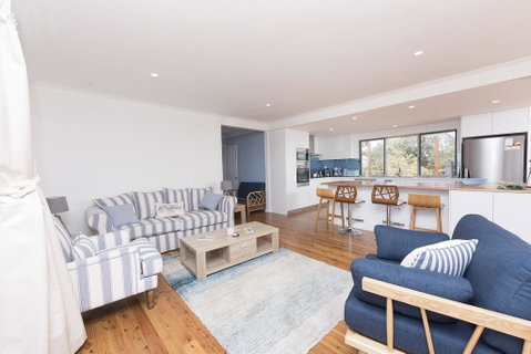 HAMPTONS - Accommodation Main Beach 3