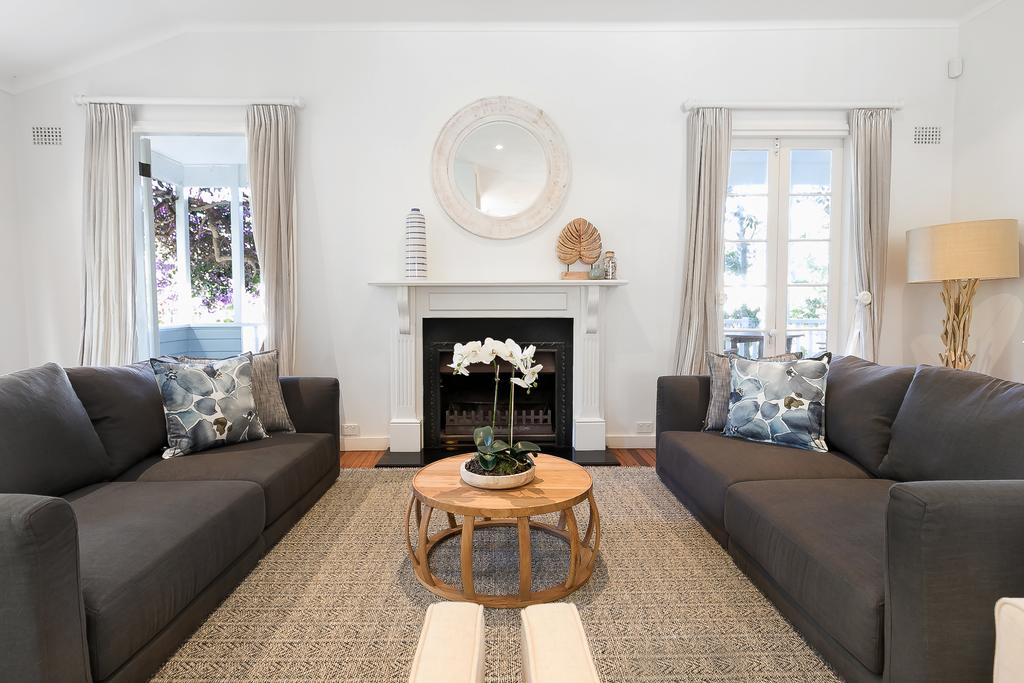 Collaroy NSW Accommodation Main Beach