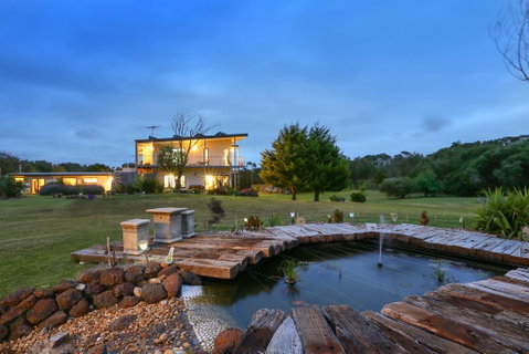 Harmony Bed & Breakfast - Accommodation Main Beach 0