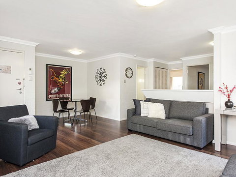 Hay St - Subi - Accommodation Main Beach 3