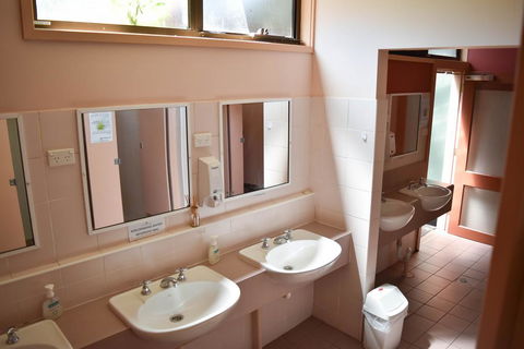 Heart & Soul Retreats - Accommodation Main Beach 2