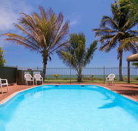Hedland Hotel - Accommodation Main Beach