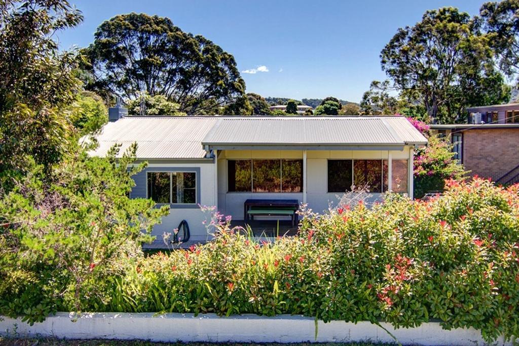 Berrambool NSW Accommodation Main Beach