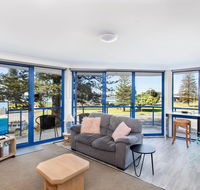 Heritage 202 Overlooking the Water - Accommodation Main Beach