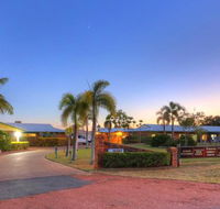 Heritage Lodge Motel - Accommodation Main Beach