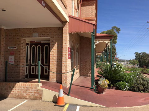 Heritage Motor Inn Goulburn - Accommodation Main Beach 2