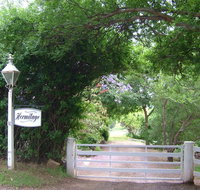 Hermitage Cottage - Accommodation Main Beach