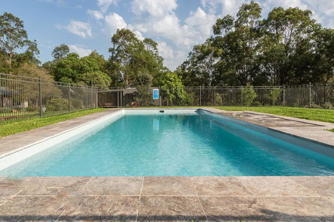 Hermitage Hideaway - Accommodation Main Beach 0