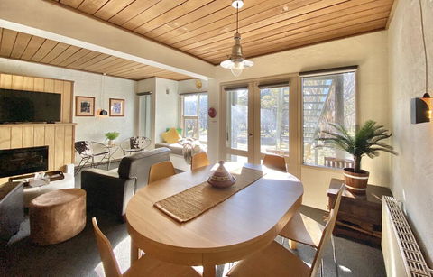 Heto's SnowGums 9 - Accommodation Main Beach 3