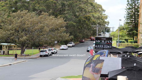 Hibiscus Court 3 - Forster Main Beach! - Accommodation Main Beach 1