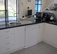 Hidden Grove Retreat - Accommodation Main Beach