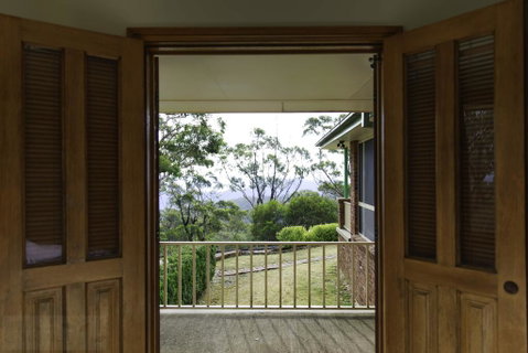 Highland View - Accommodation Main Beach 3