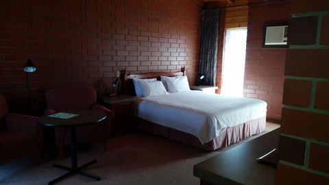 Highway One Motel - Accommodation Main Beach 2