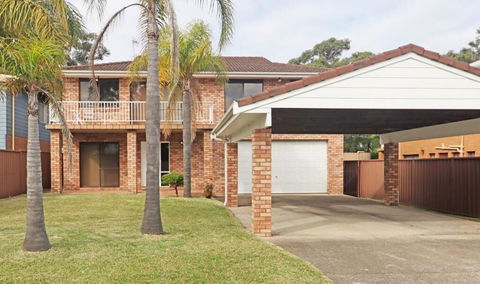 Hill Top Water And Bush Views - Accommodation Main Beach 0