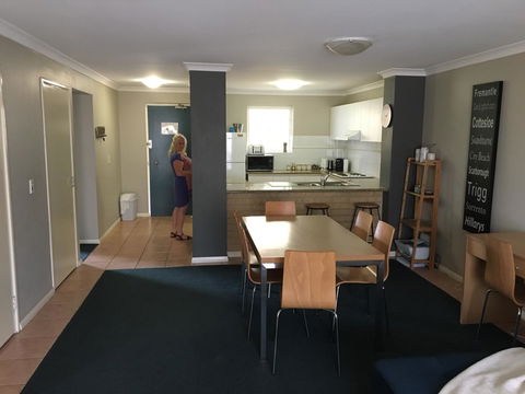 Hillarys Executive Apartment - Accommodation Main Beach 2