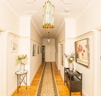 Hillside Cottage  Comfy Spacious Walk to CBD  Stannies - Accommodation Main Beach